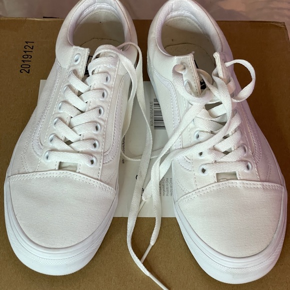 VANS Canvas Old Skool True White Shoes - Picture 1 of 5